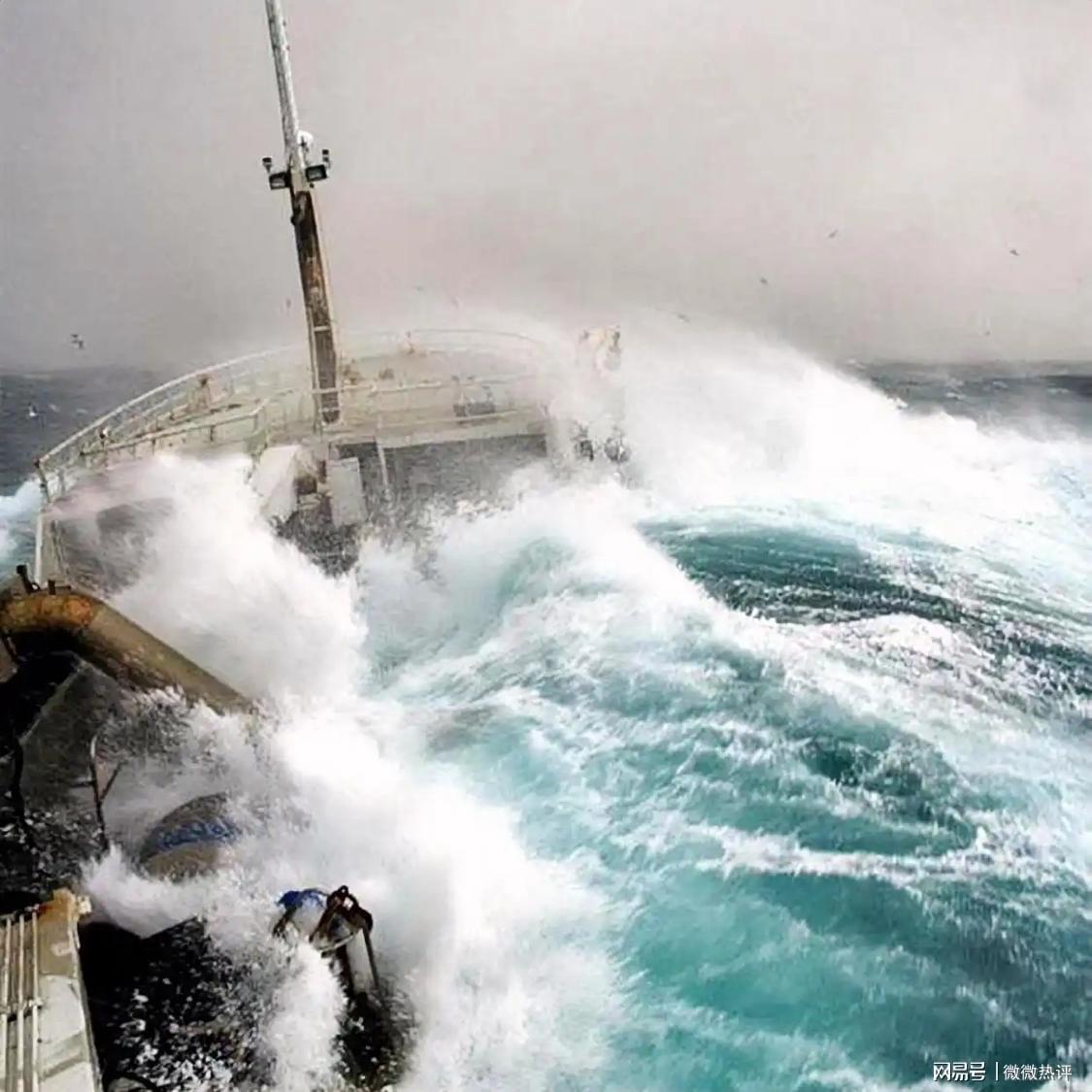 突发！德雷克海峡发生8级大地震。
